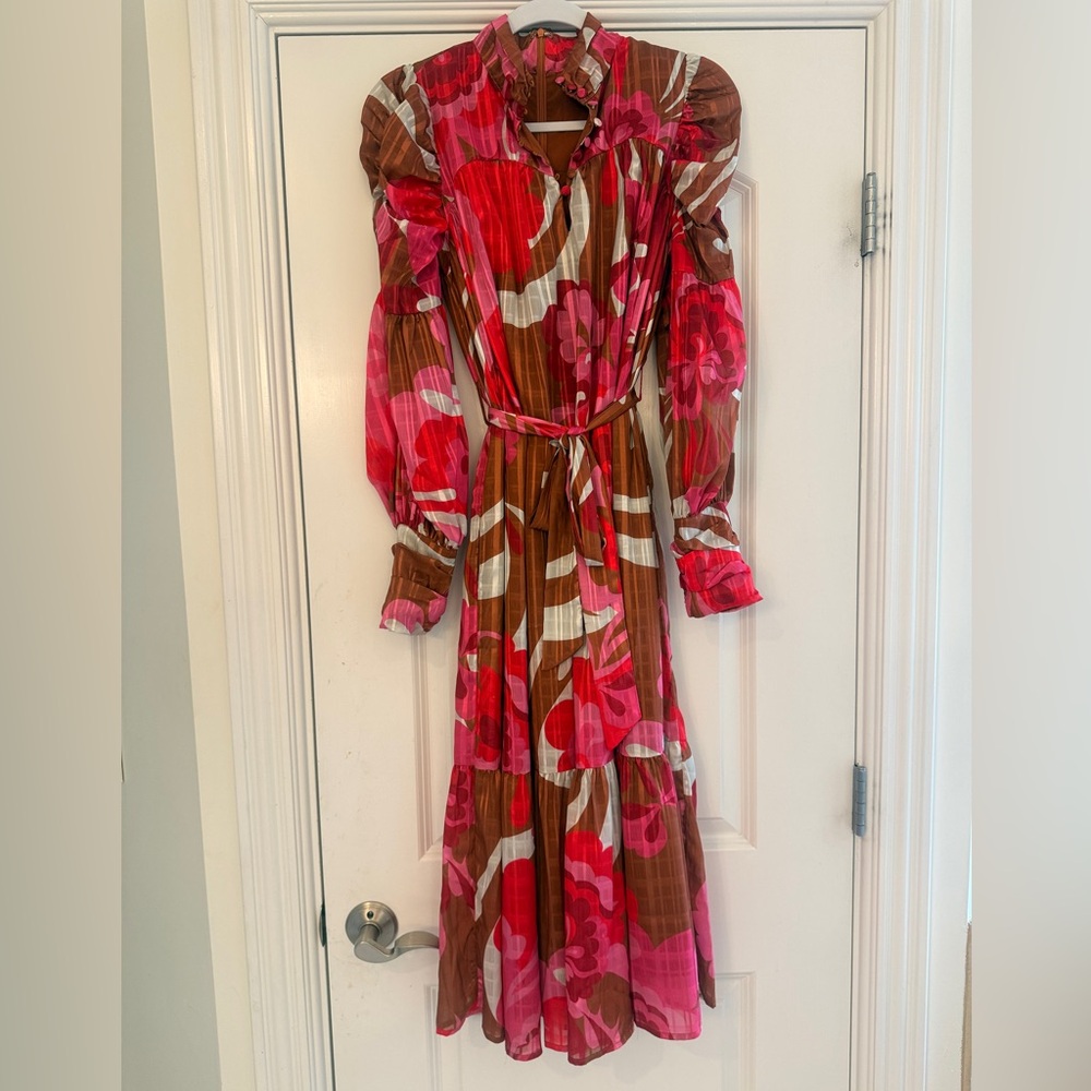 CIEBON pink Floral Long Sleeve v neck  belted waist long Dress XS